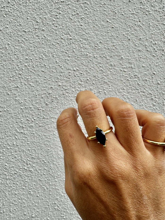 Anello Black Rain Nero – Warmy