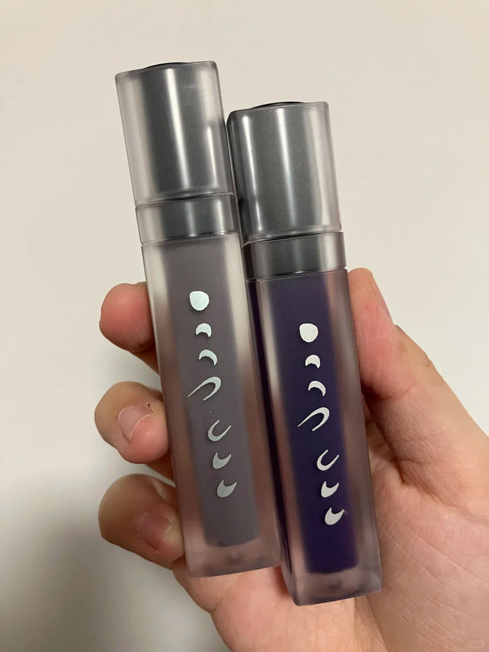 DRAMO X LAOGU Moonlight In Bottle Matte Lip Mud #04 Smoky Wood T4665