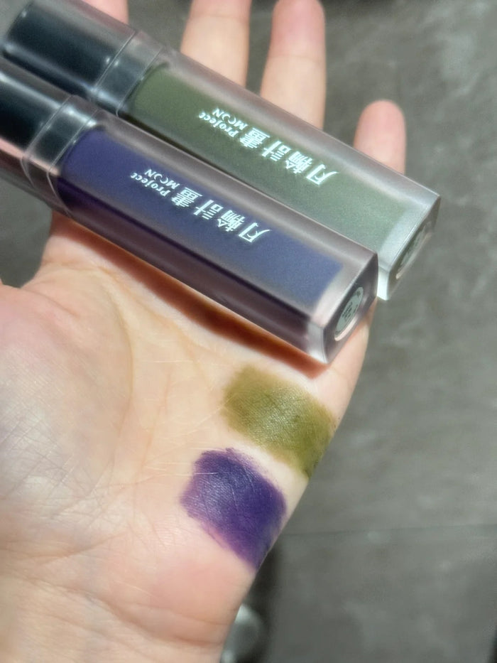 DRAMO X LAOGU Moonlight In Bottle Matte Lip Mud #MR02 Abyss T4656