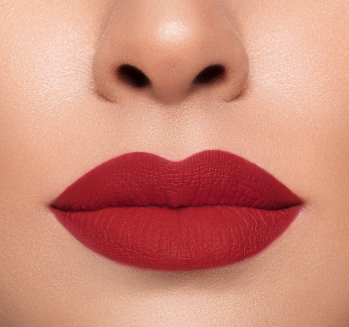 MEGA MATTE LIPSTICK – DOMINATE