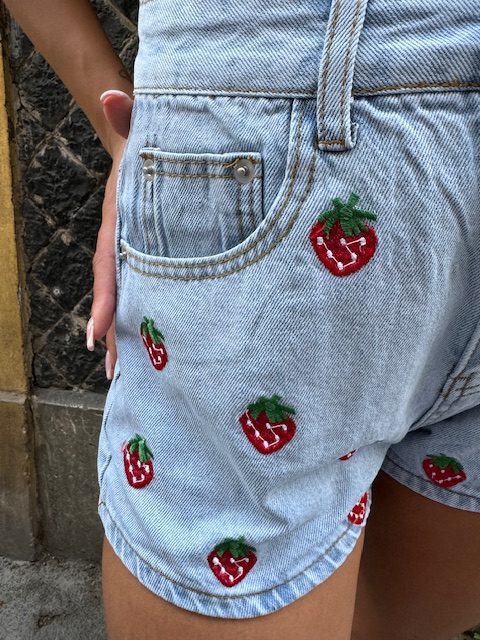 Shorts Denim Strawberrys