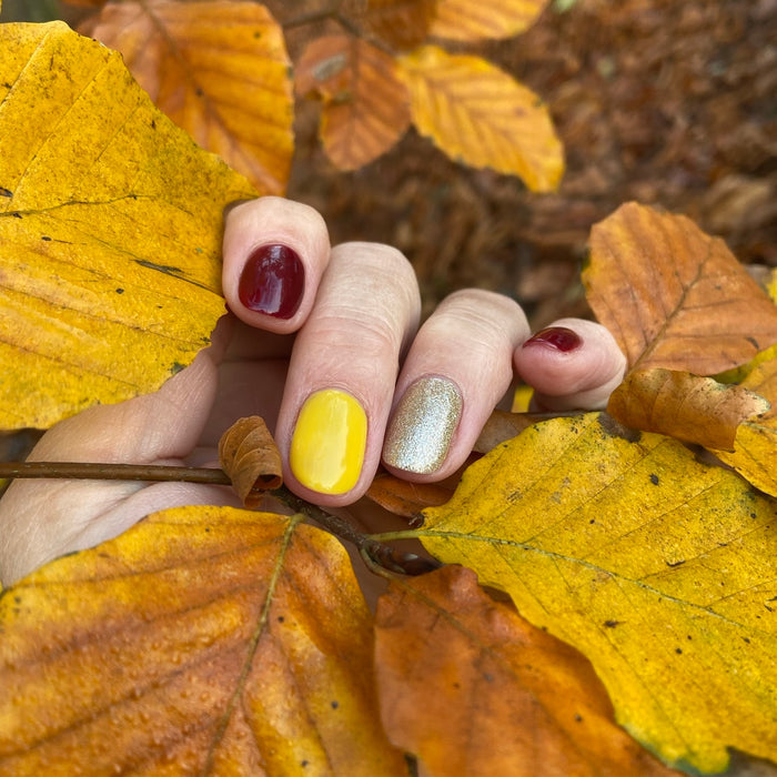 049 Radiant Yellow Gel Polish