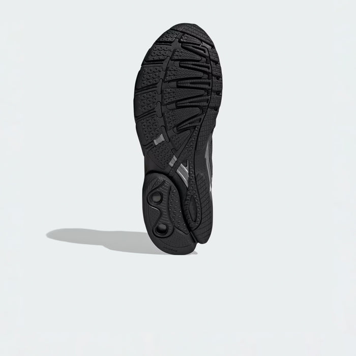 Adidas ADISTAR CONTROL 5, Core Black/Grey Six/Iron Metallic