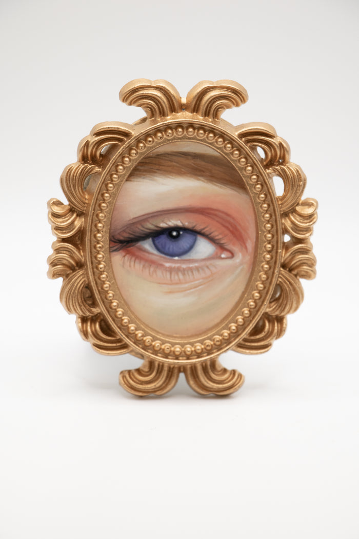 Violet Eye (0856)