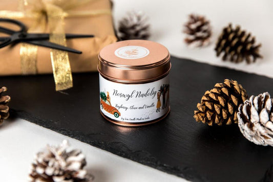 Christmas candle in a tin - 'Noswyl Nadolig'
