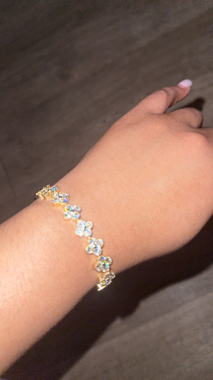 Fortune’s Favor Bracelet 🍀✨