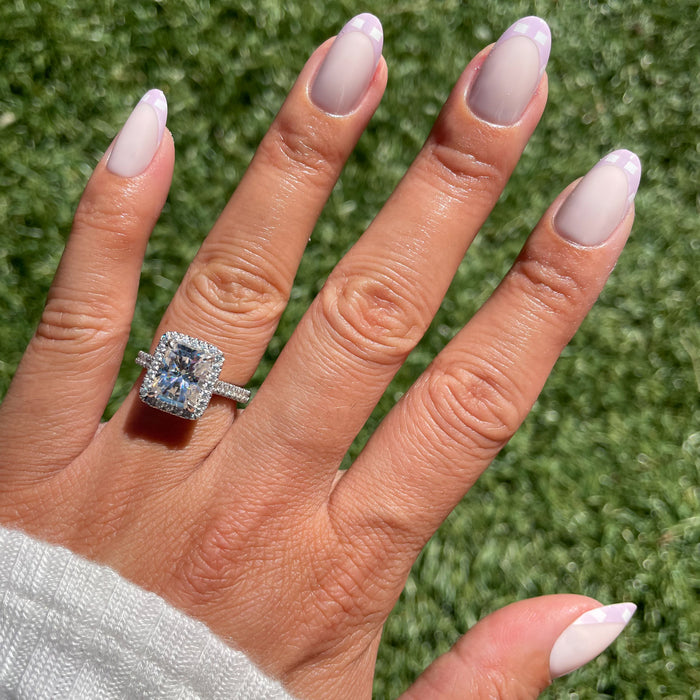 Hand with Gingham French - Press-On | Medium | Oval featuring medium oval nails and soft lavender gingham tips manicure