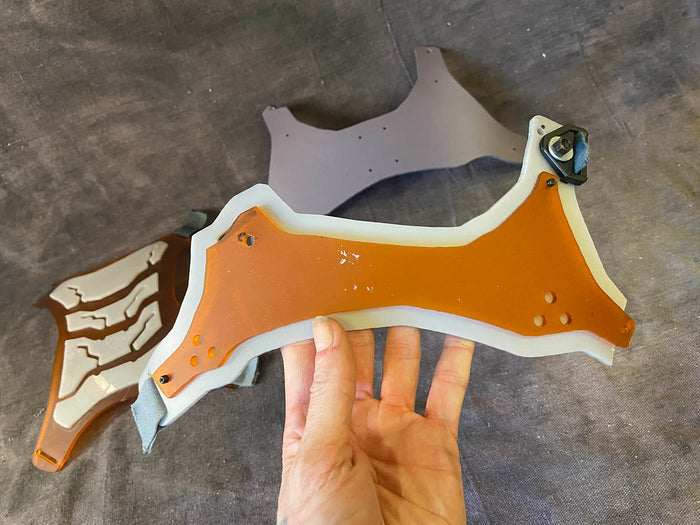 LOOSE ACRYLIC ARMOR BITS
