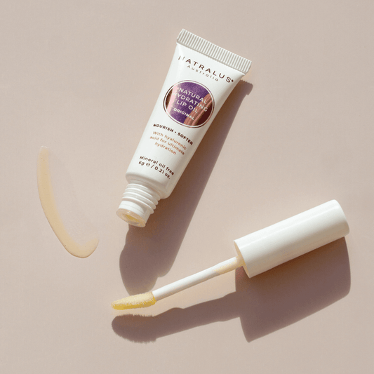Natralus Natural Hydrating Lip Oil Treatment Original – Australian natural lip care with hyaluronic acid and botanical oils for soft, nourished, and hydrated lips.