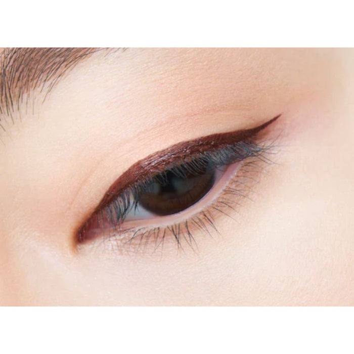 DEJAVU Natural Lasting Eyeliner - Fine Brush Liquid | Isetan KL Online Store