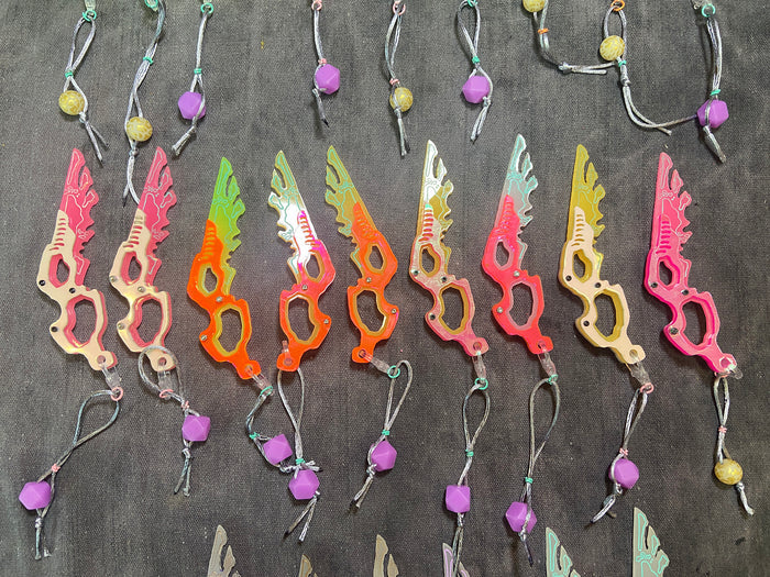 **PATREON EXCLUSIVE** SPACE FLAP ( SEPIOID ALIEN ) GALACTIC FEATHER GLOW CHARM