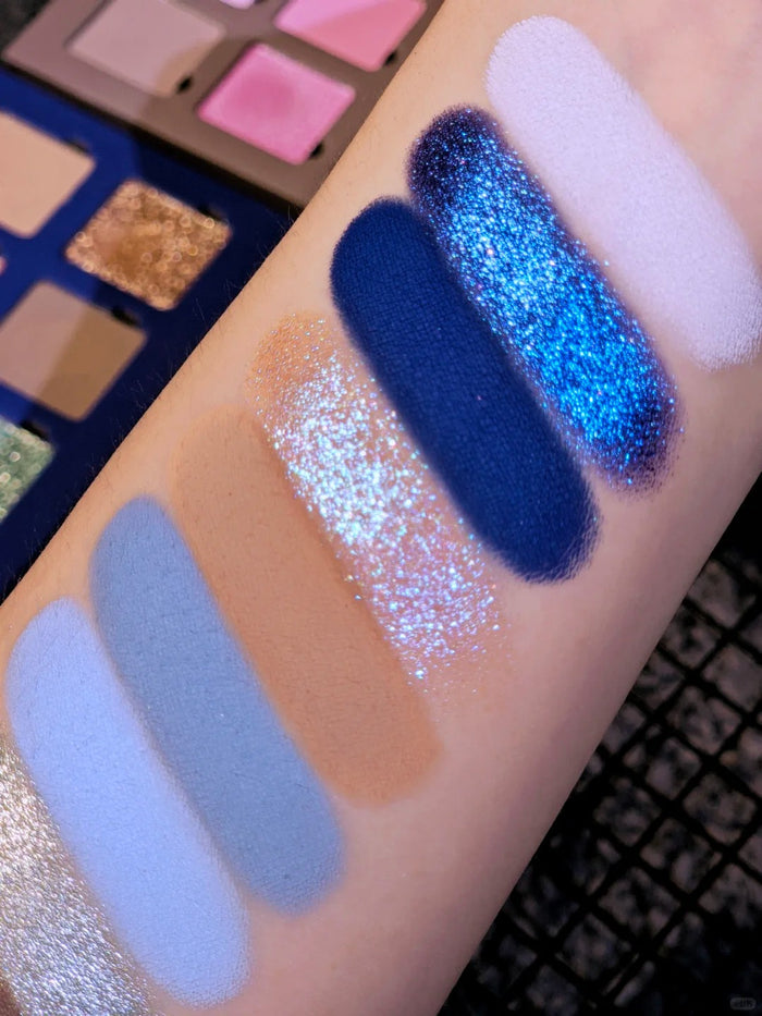 ROINGNEAO Blues Symphony Smoky Eyeshadow Palette T5749
