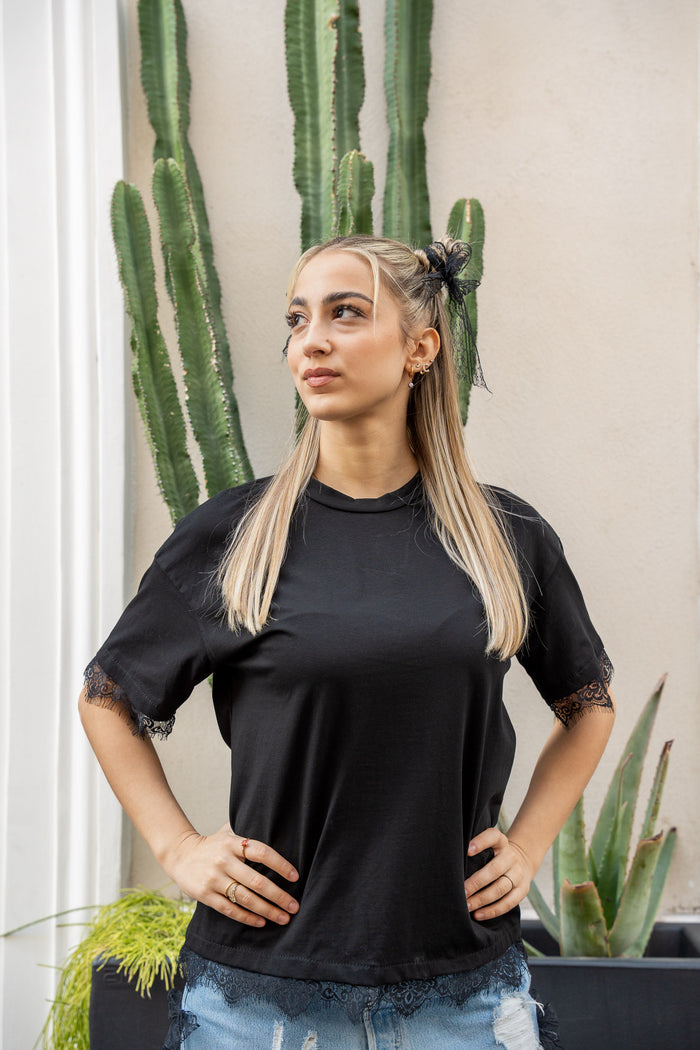 T-Shirt Nera pizzo Glm Couture <3