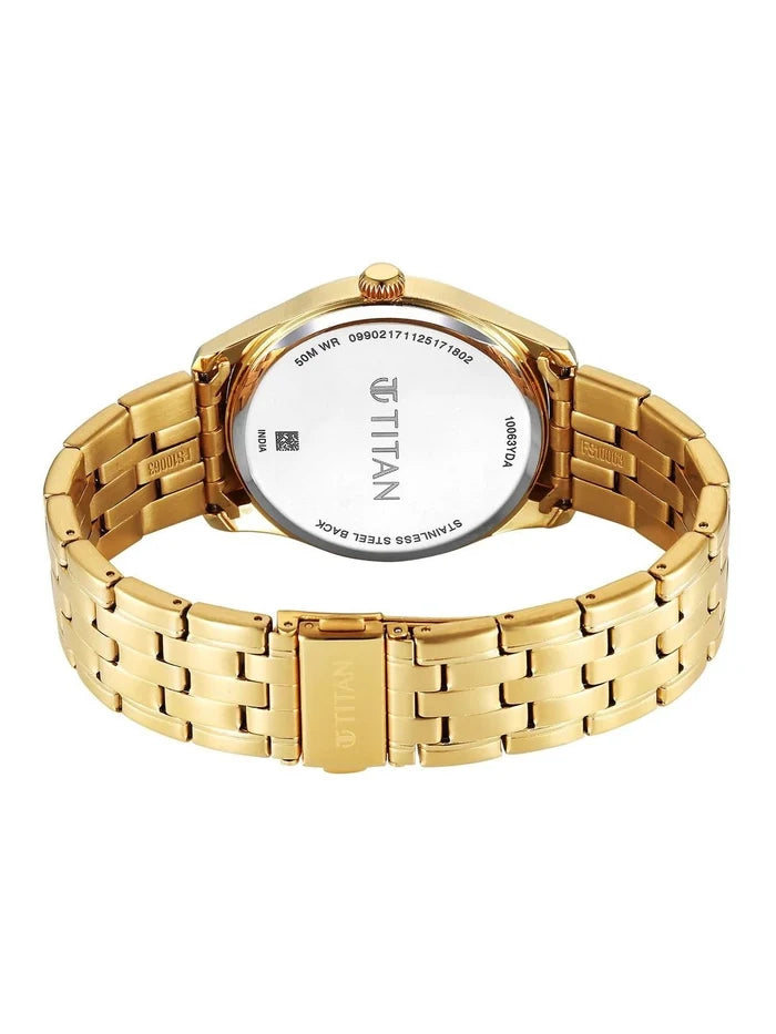 Titan Dial & Stainless Steel Bracelet Style Strap Analogue Watch - 10063YM01
