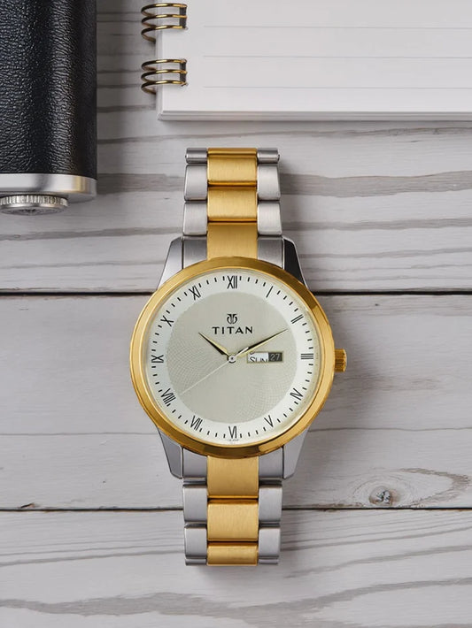 Titan Quartz Analog With Champagne Dial Watch - NT1584BM02