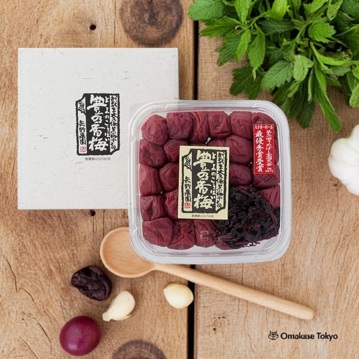 Toyonokaumi Umeboshi  17.6 oz (500 g)