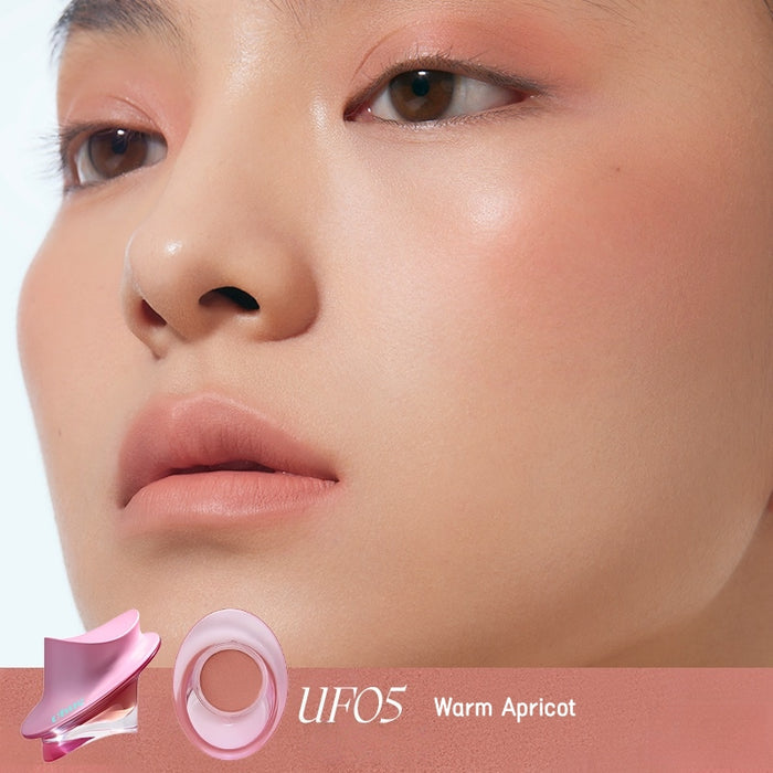 UF05 Warm Apricot