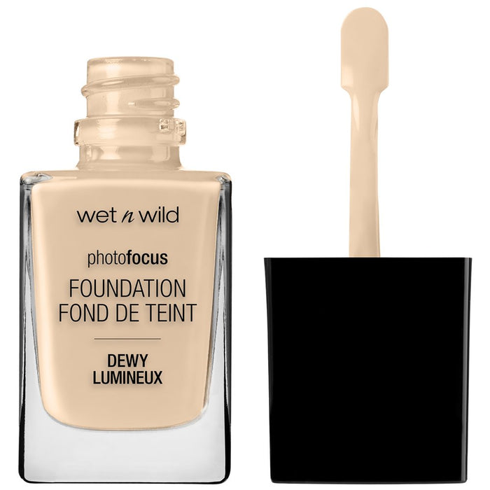Wet N Wild Photofocus Dewey Foundation